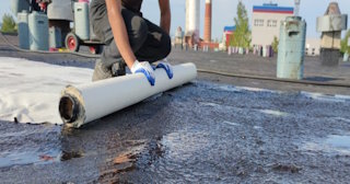 Гидроизоляции битумной кровли | ППуРлв – от 674 руб. за м²